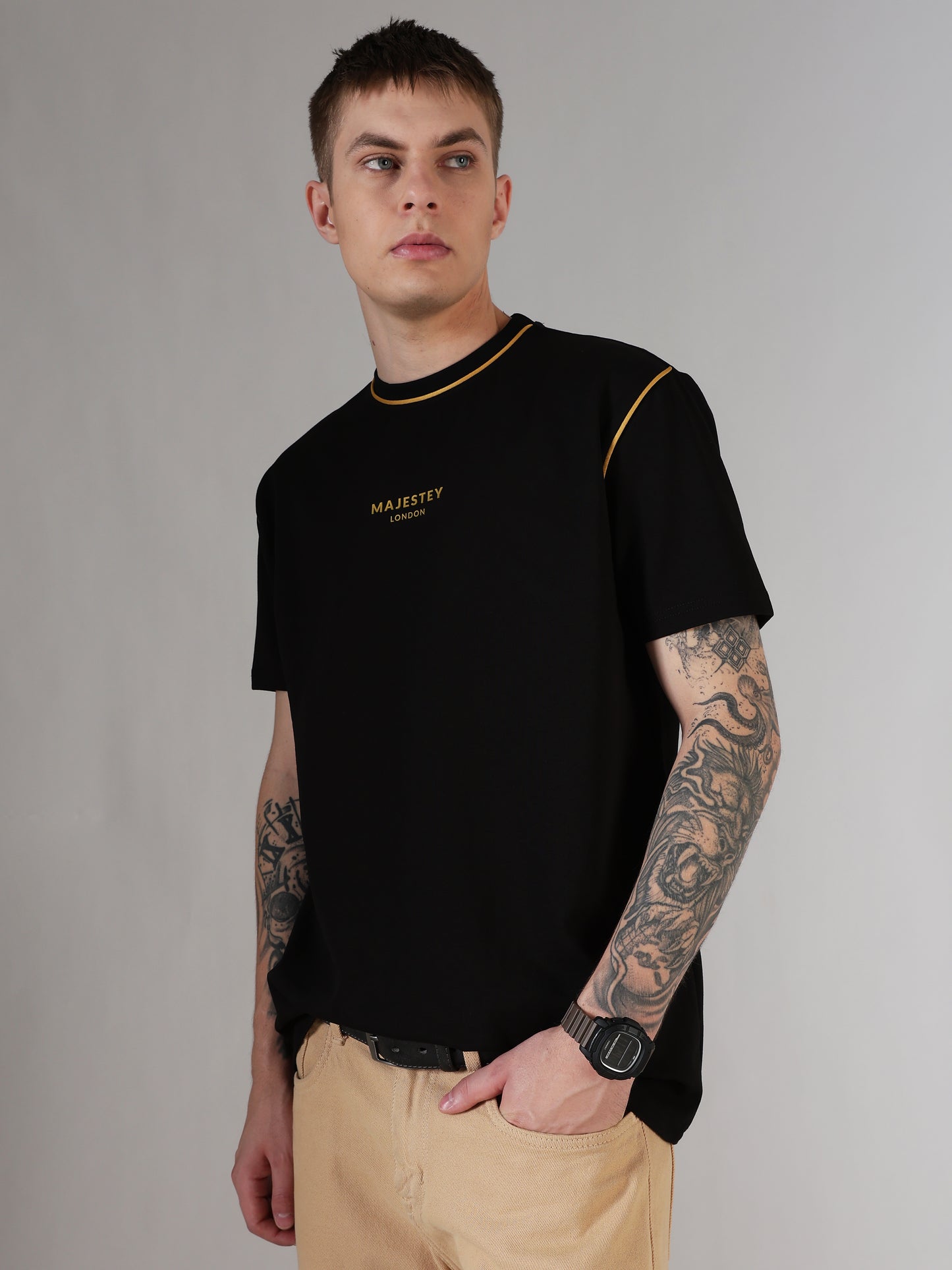 Contour Signature Tee – Black