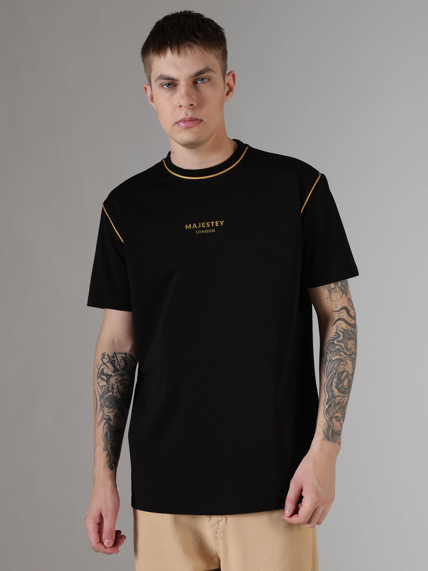 Contour Signature Tee – Black