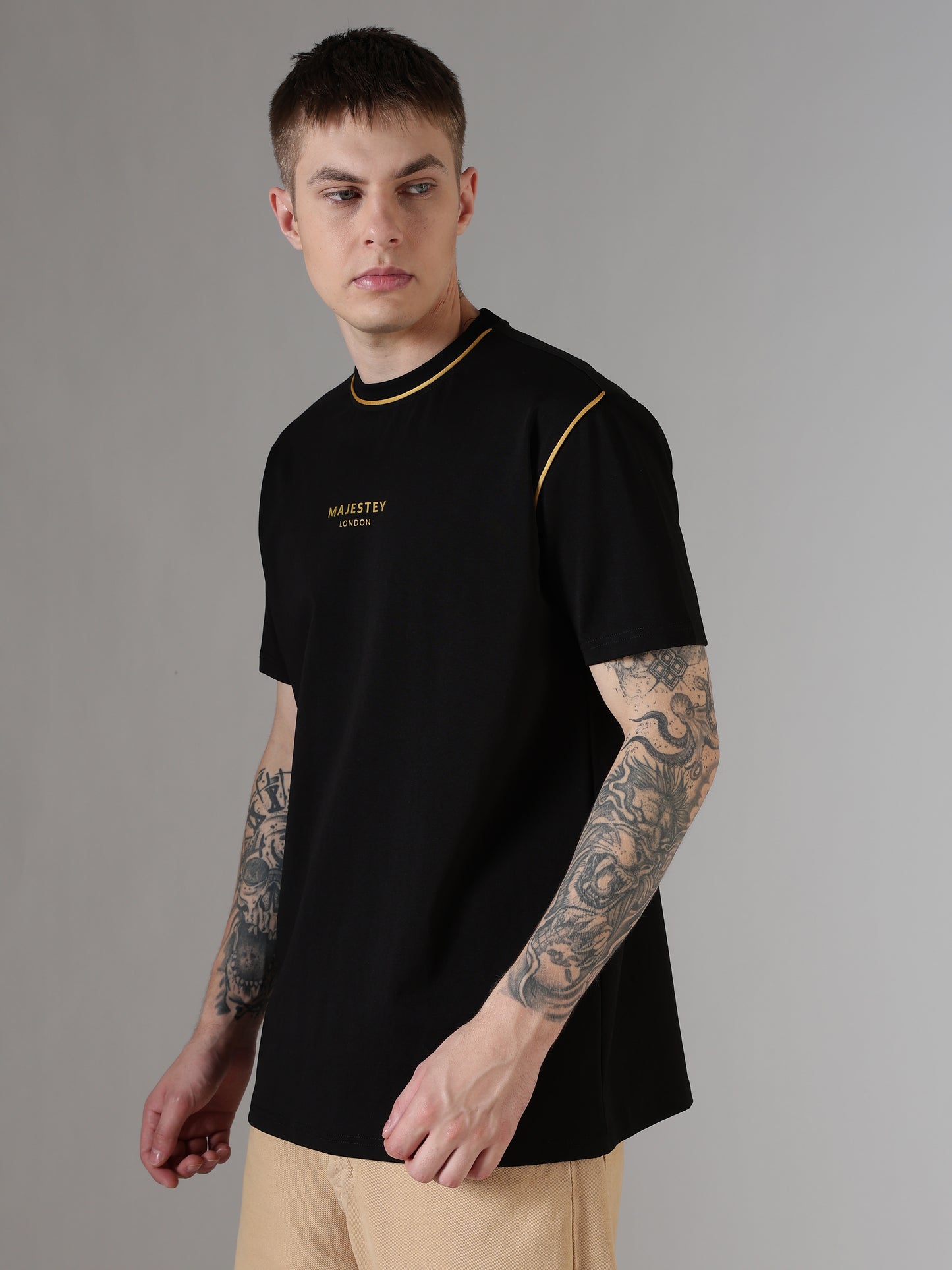Contour Signature Tee – Black