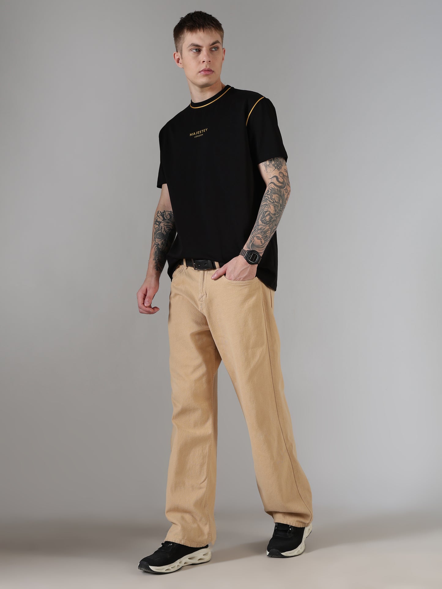 Contour Signature Tee – Black