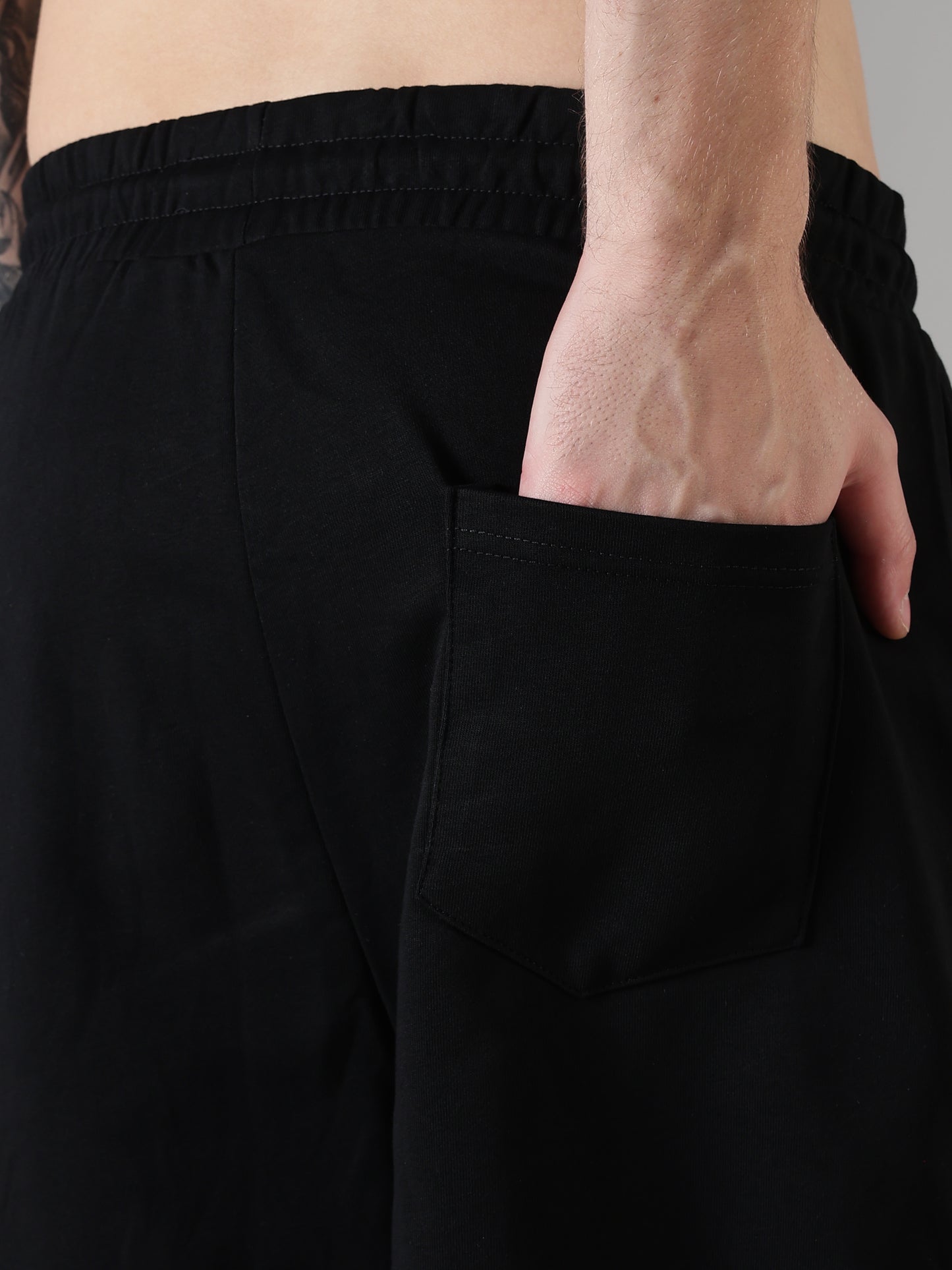 Majestey Script Statement Shorts